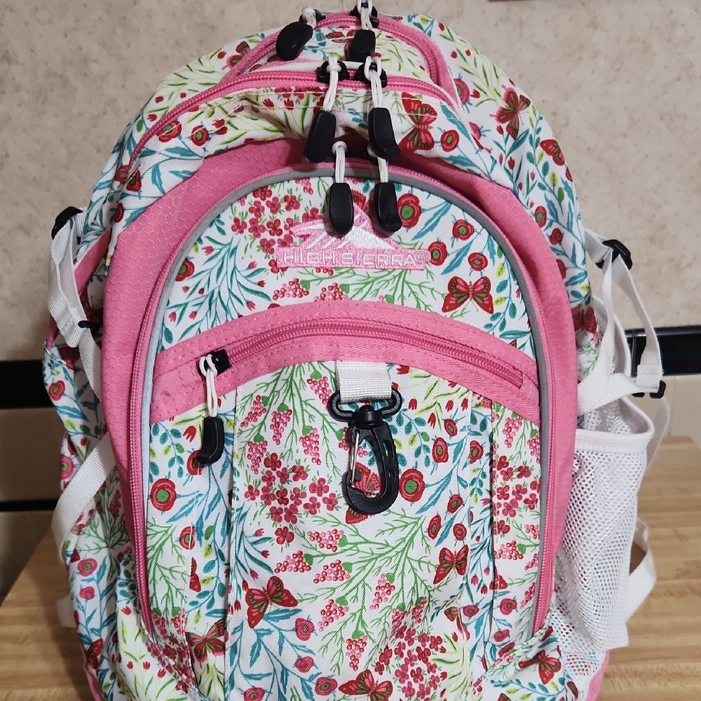HIGH SIERRA BACKPACK.